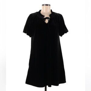 NEW IN Velvet Black Mini Dress With Pockets size M